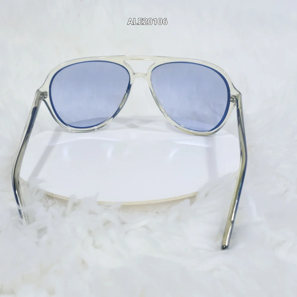 Michael Kors M2811S 416 145 Caicos Stylish Blue sunglasses.